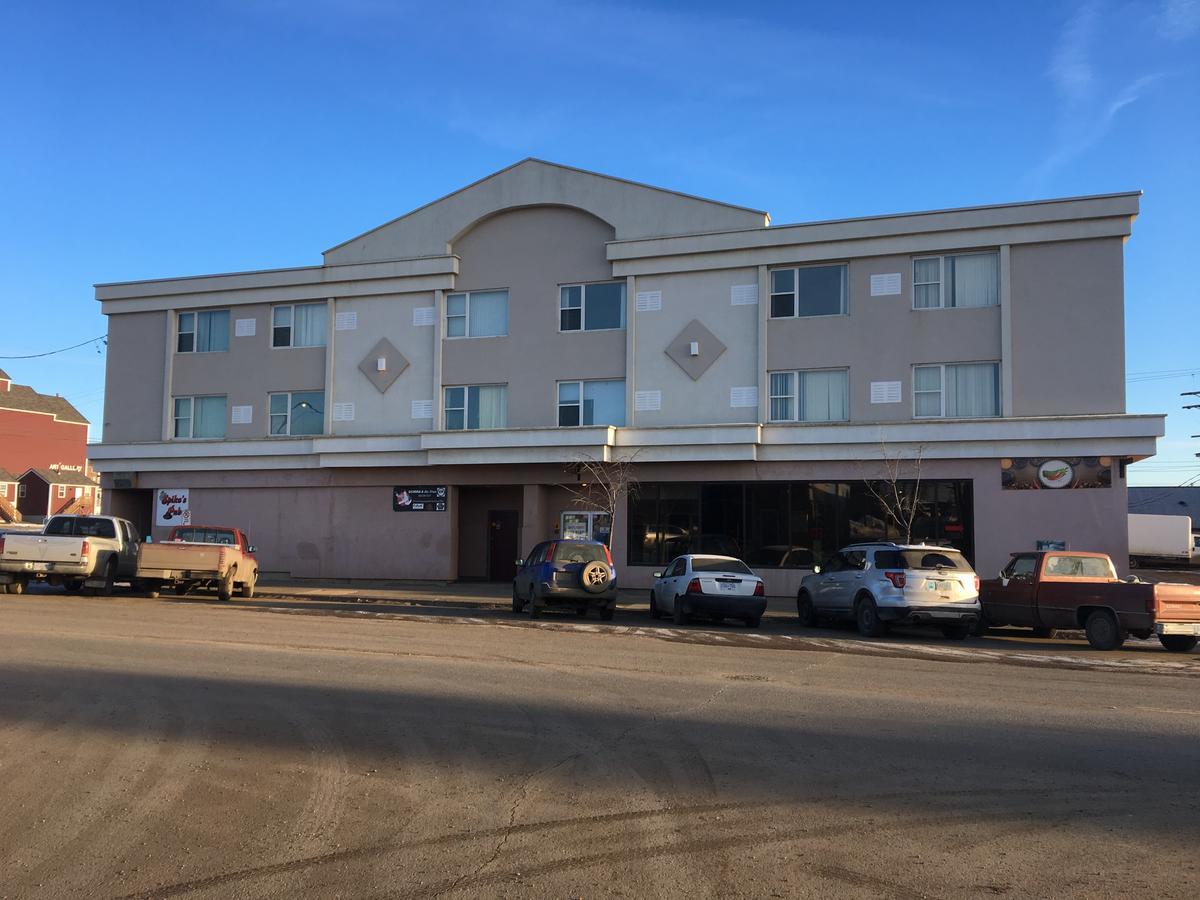 The Silverado Inn Доусън Крийк Екстериор снимка